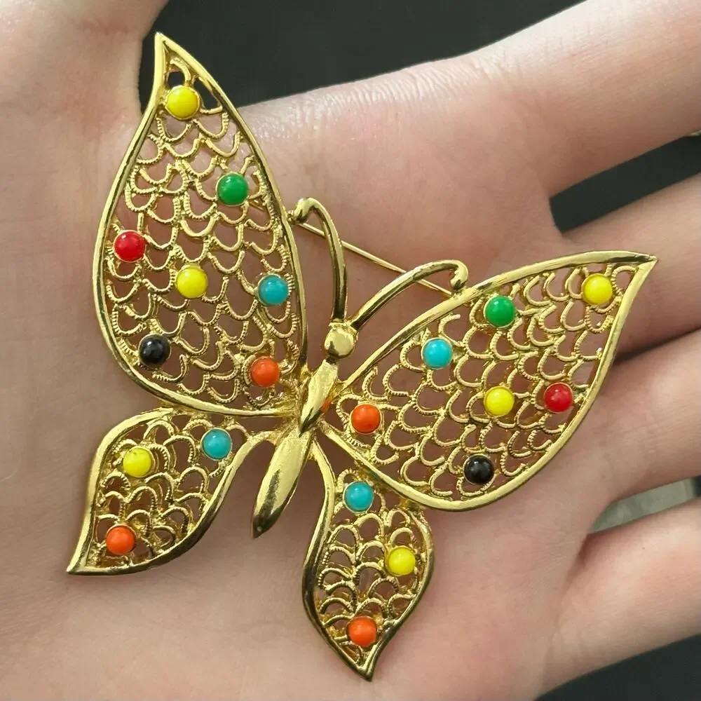Vintage Butterfly Large Statement Brooch Gold Tone Unsigned Estate